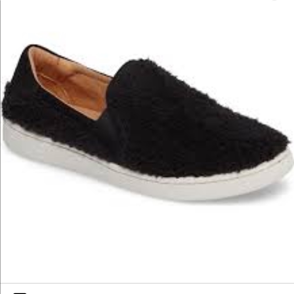 Ugg Ricci plush slip on sneakers size 12